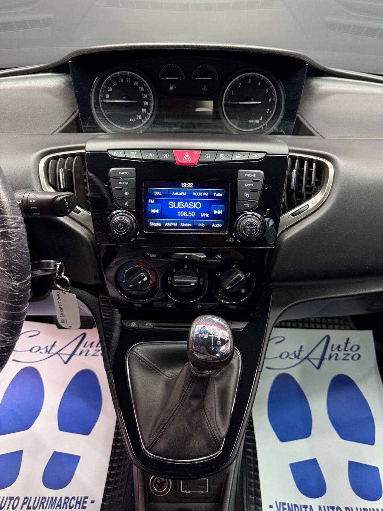 Lancia Ypsilon 0.9 Benzina 85 CV Platinum AUTOMATICA