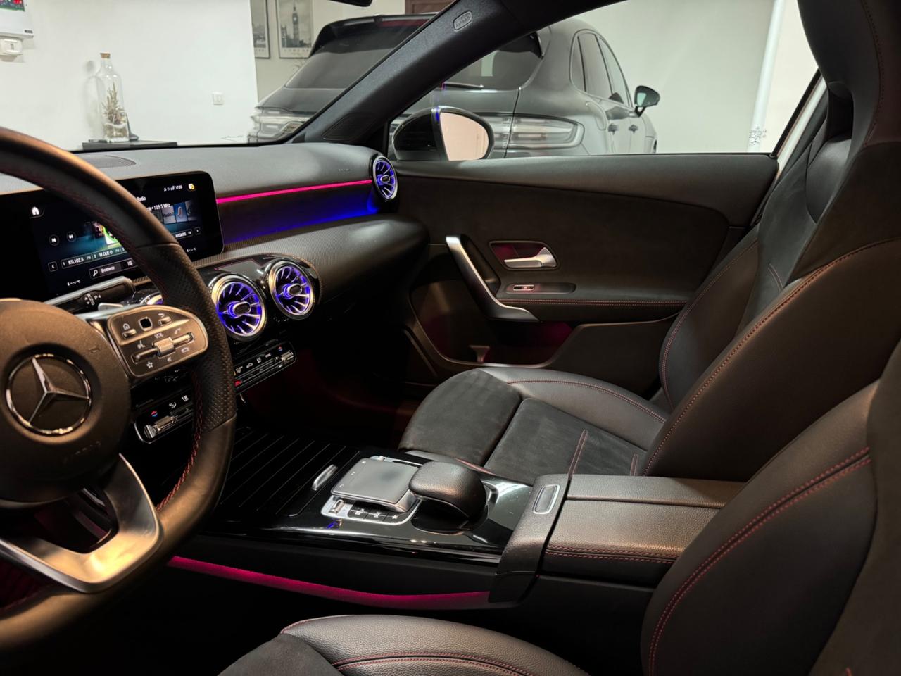 Mercedes-benz A 180 d PREMIUM AMG LUCI AMBIENTE AUTO