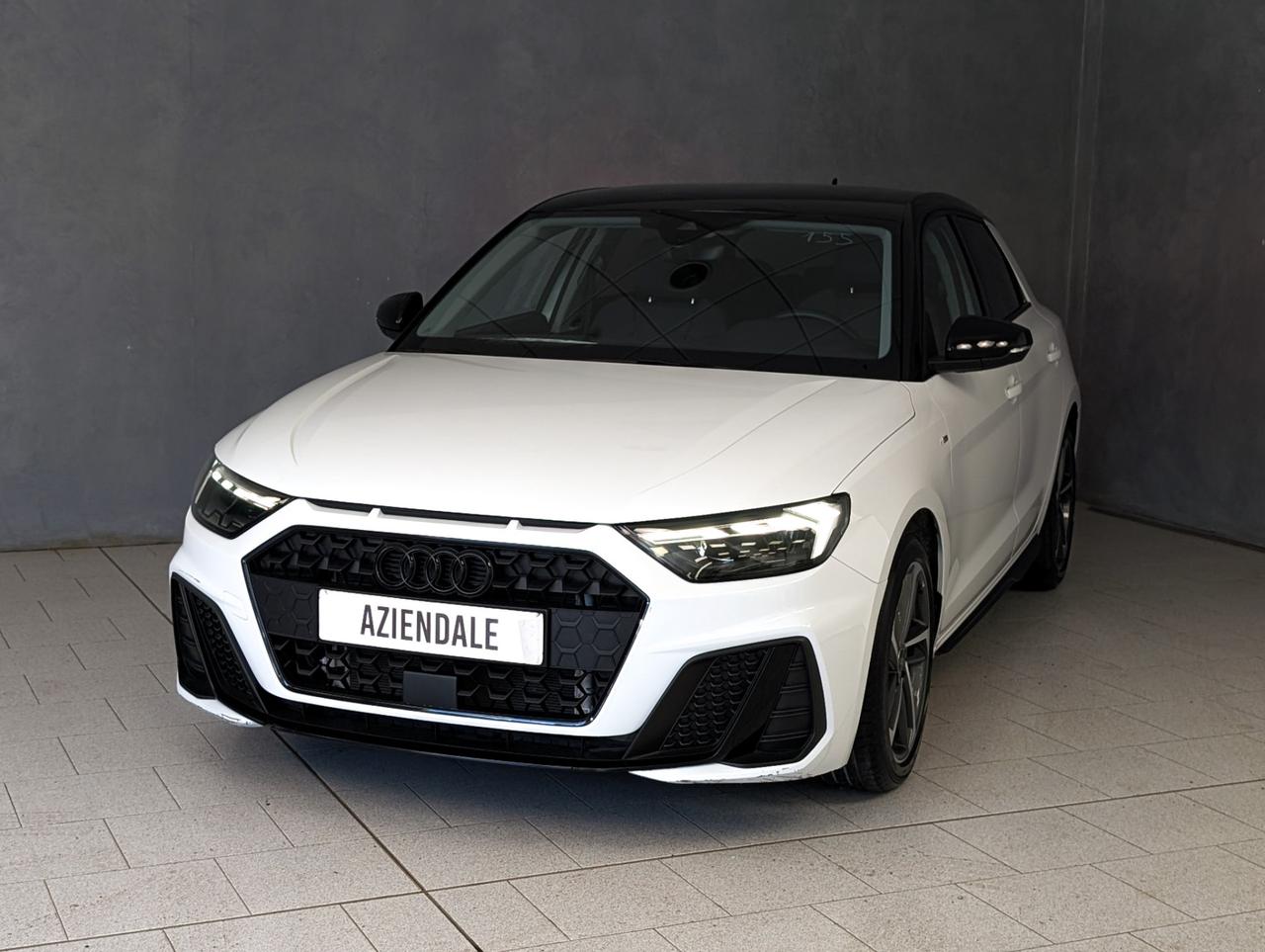 Audi A1 30 TFSI 116cv Adrenalin Black Edition S line
