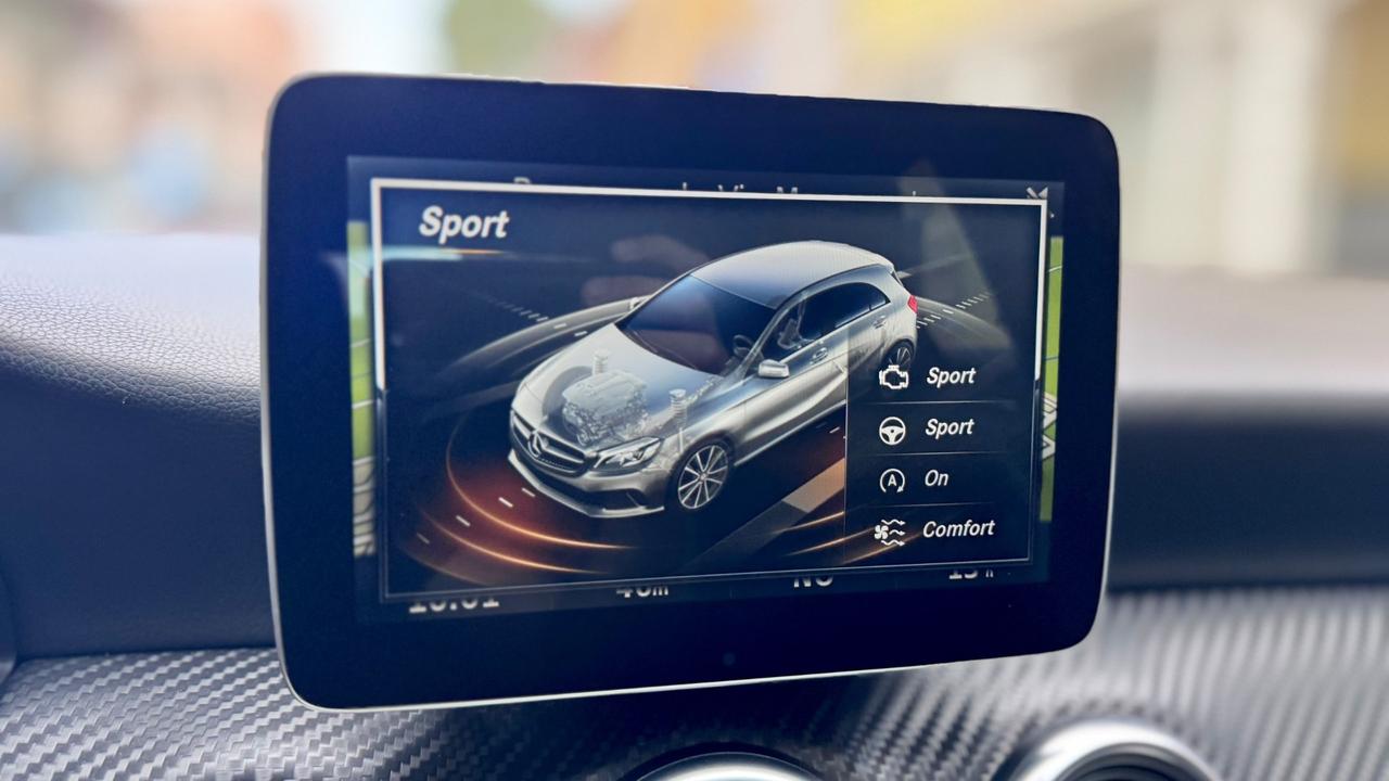 Mercedes-benz A 200 d Automatic 4Matic Premium