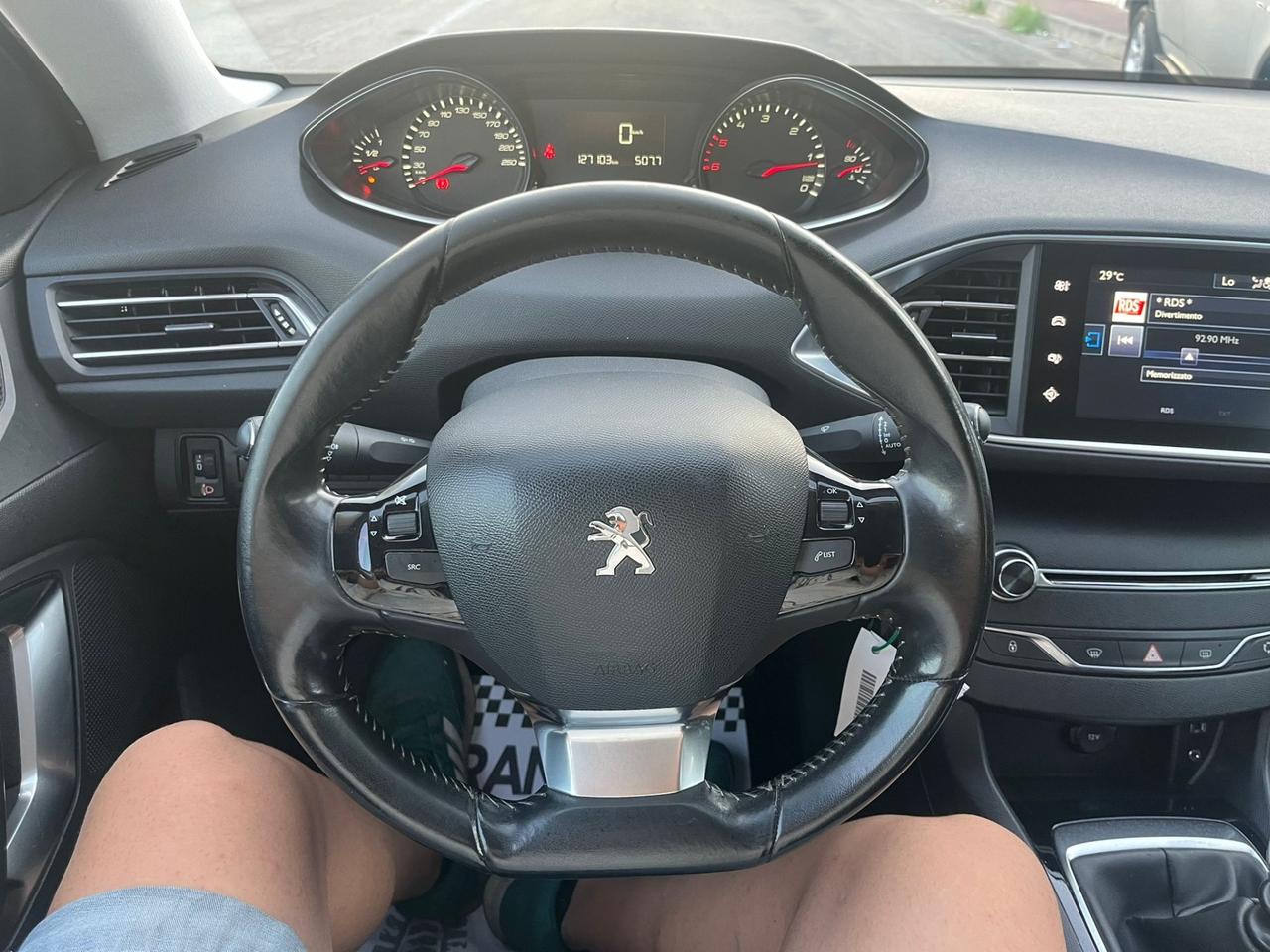 Peugeot 308 BlueHDi 120 S&S Allure Unipro 2015