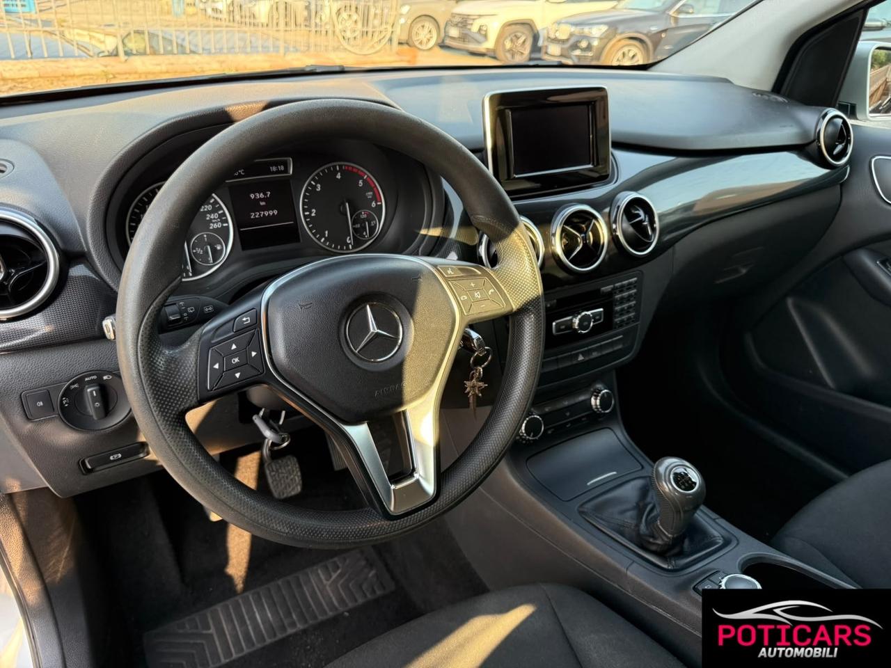 Mercedes-benz B 180 CDI BlueEFFICIENCY Executive