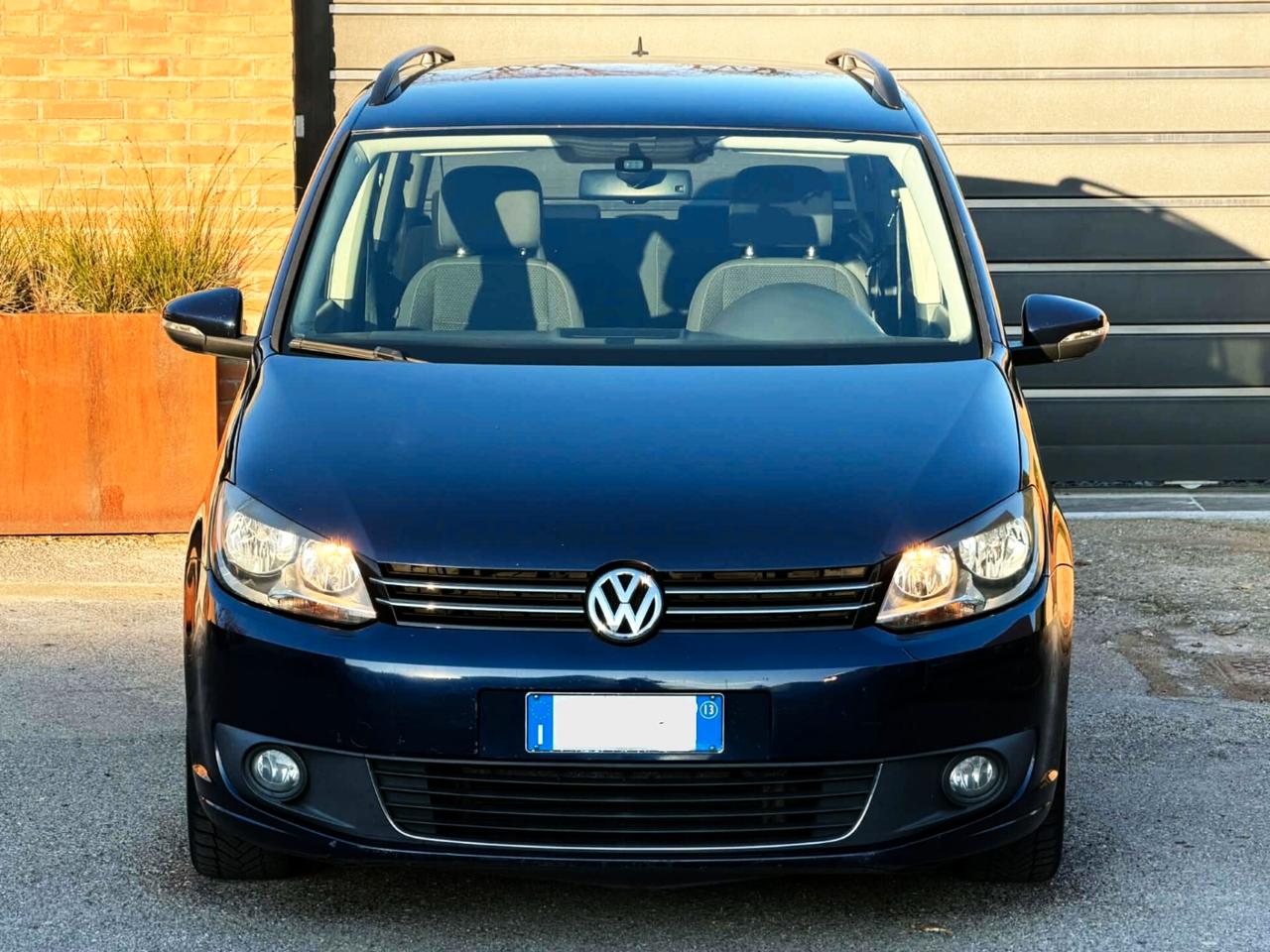 VW Touran 1.6 TDI DSG-7POSTI-U.Prop-GARANZIA-2014