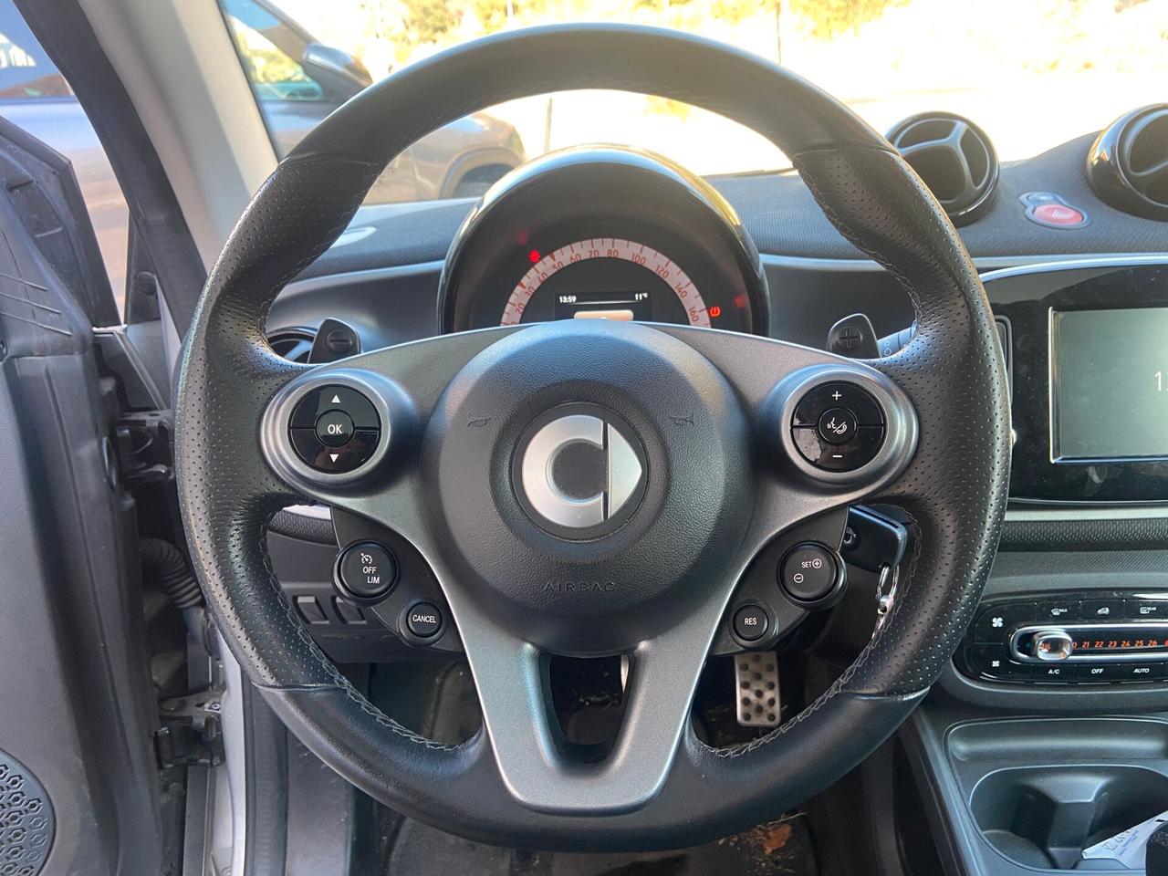 Smart ForTwo 70 1.0 twinamic Superpassion