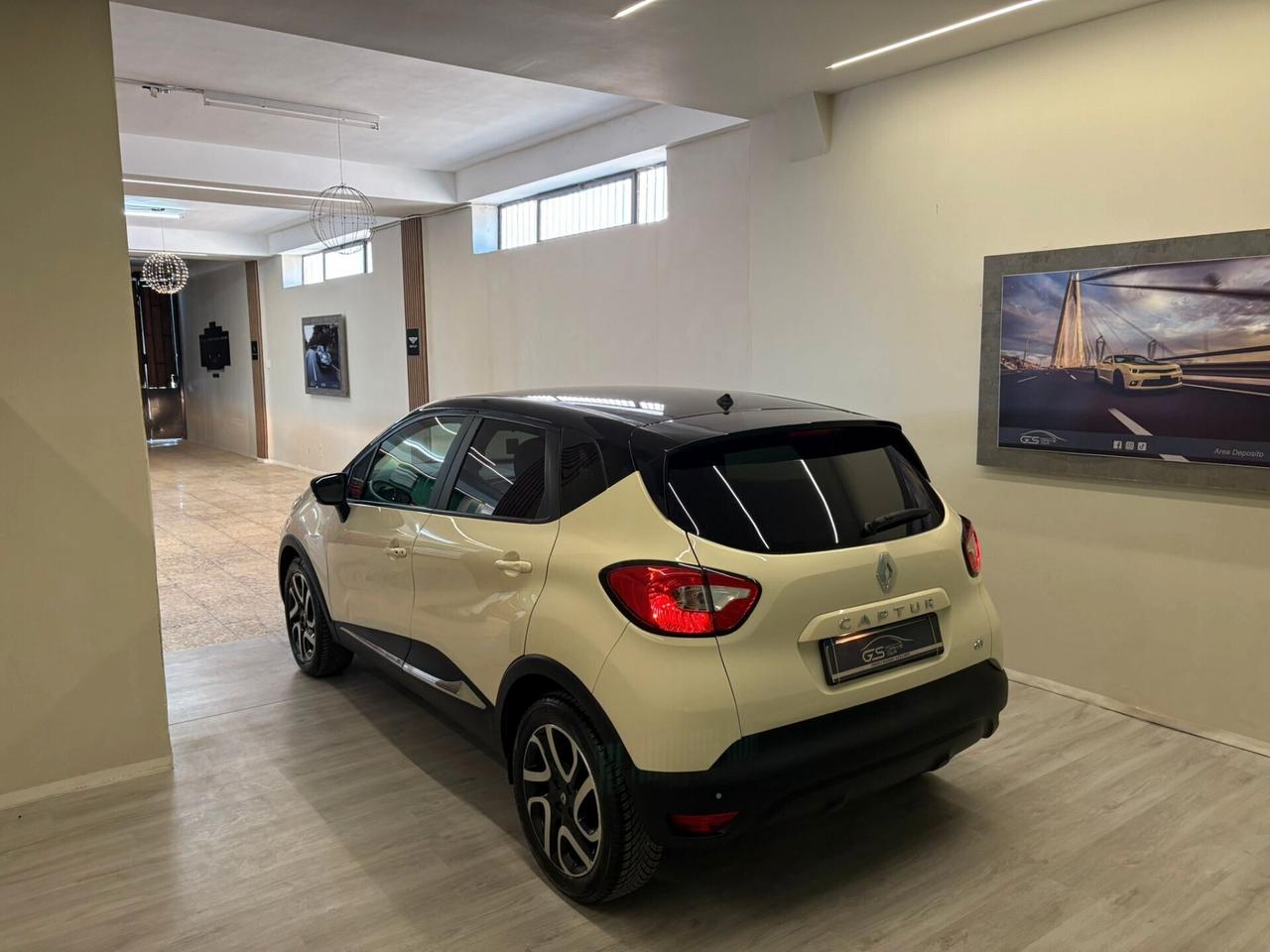 Renault Captur 1.500cc dCi 90cv Allestimento R-Link