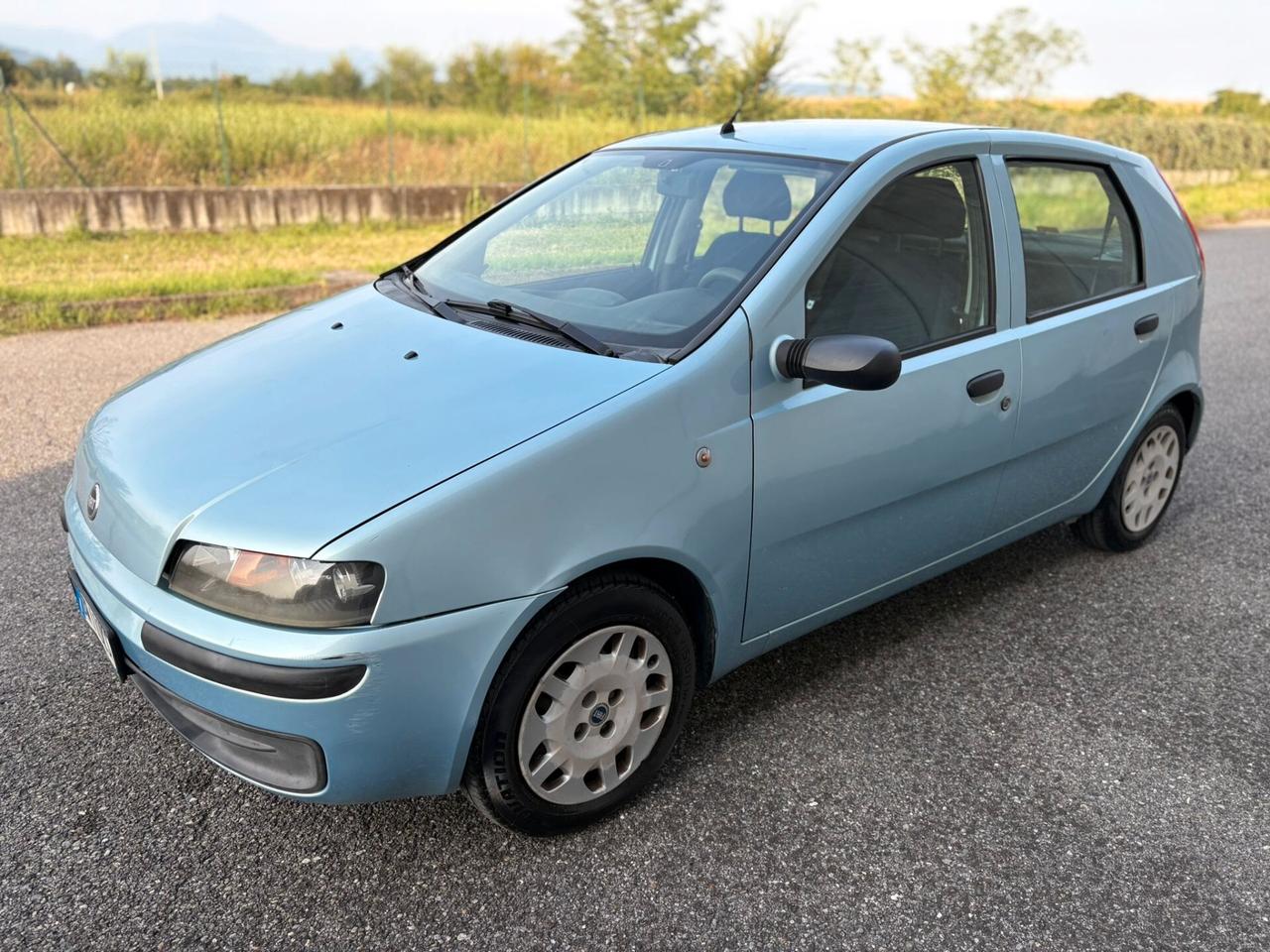 Fiat Punto 1.2i 16V 60cv NEOPATENTATI
