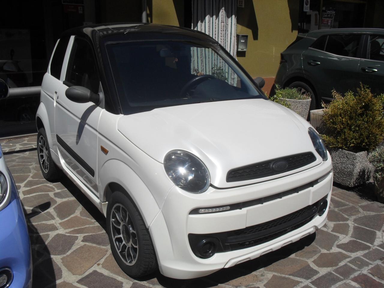 Microcar M.Go MGO 4 Dynamic + Plus