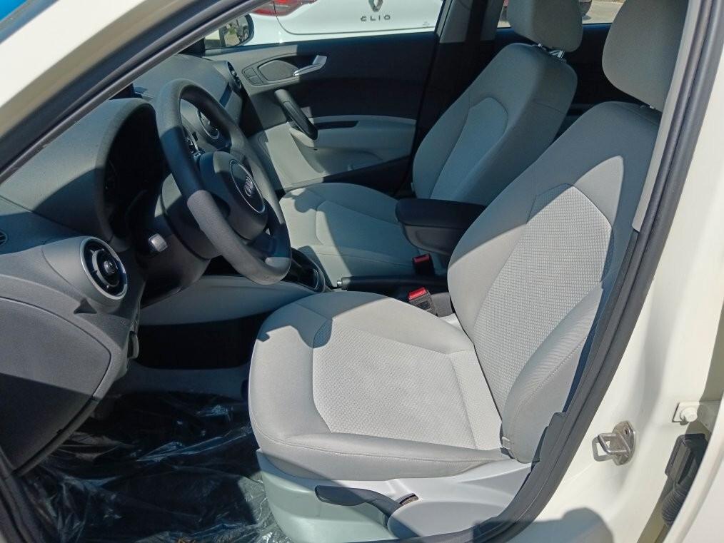 Audi A1 SPB 1.6 TDI Attraction