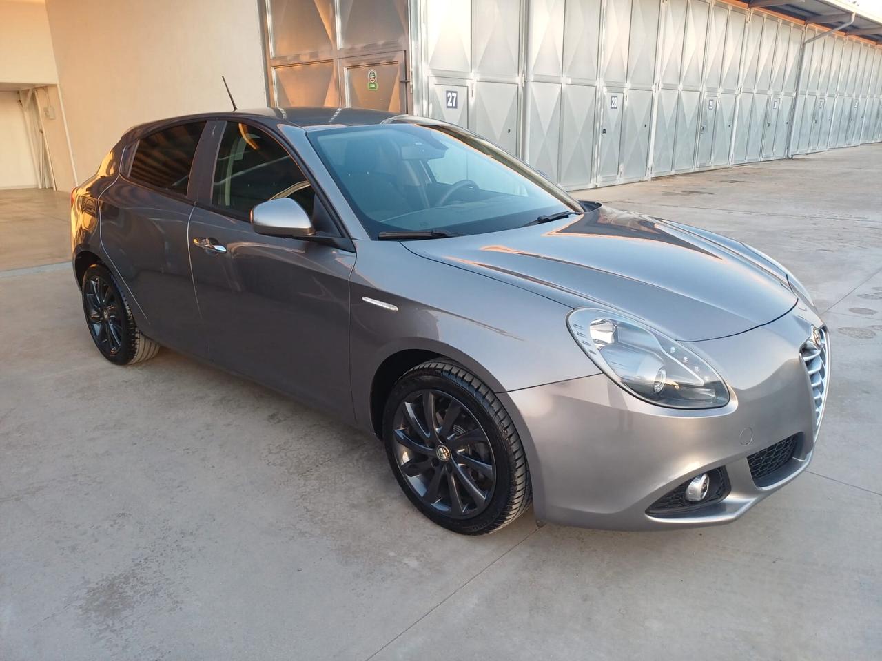 Alfa Romeo Giulietta 1.6 JTDm-2 105 CV Super