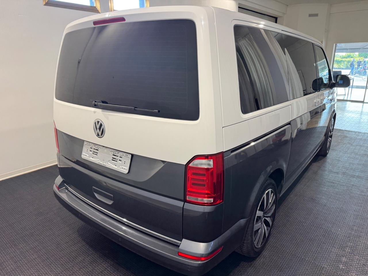Volkswagen Multivan 2.0 TDI 204CV 4Motion DSG Highline - BULLI - FULL
