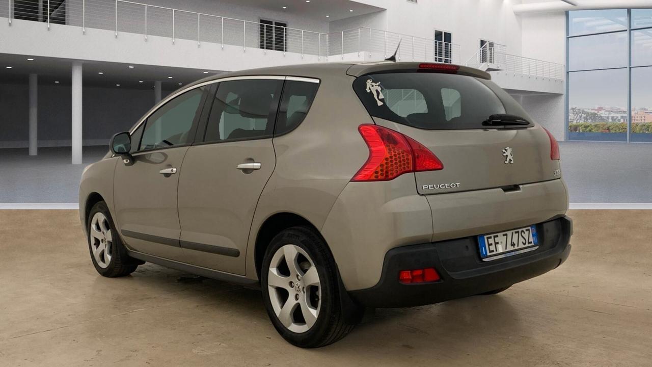 Peugeot 3008 1.6 e-HDi 112CV CAMBIO AUTOMATICO