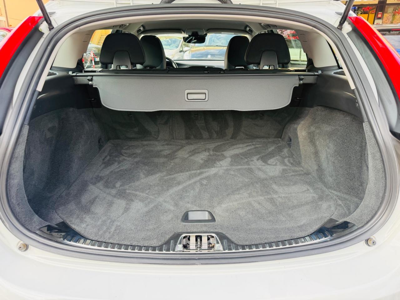 Volvo V60 D5 Geartronic Momentum 132.000km!!