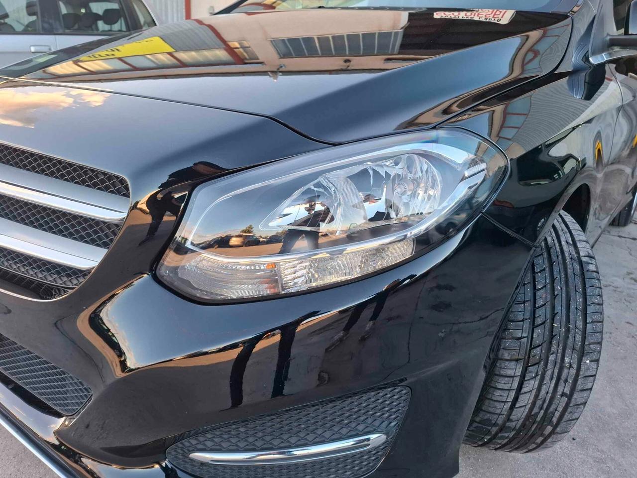 Mercedes-benz B 180 d Sport - 2016 LED/NAVI/RETRO