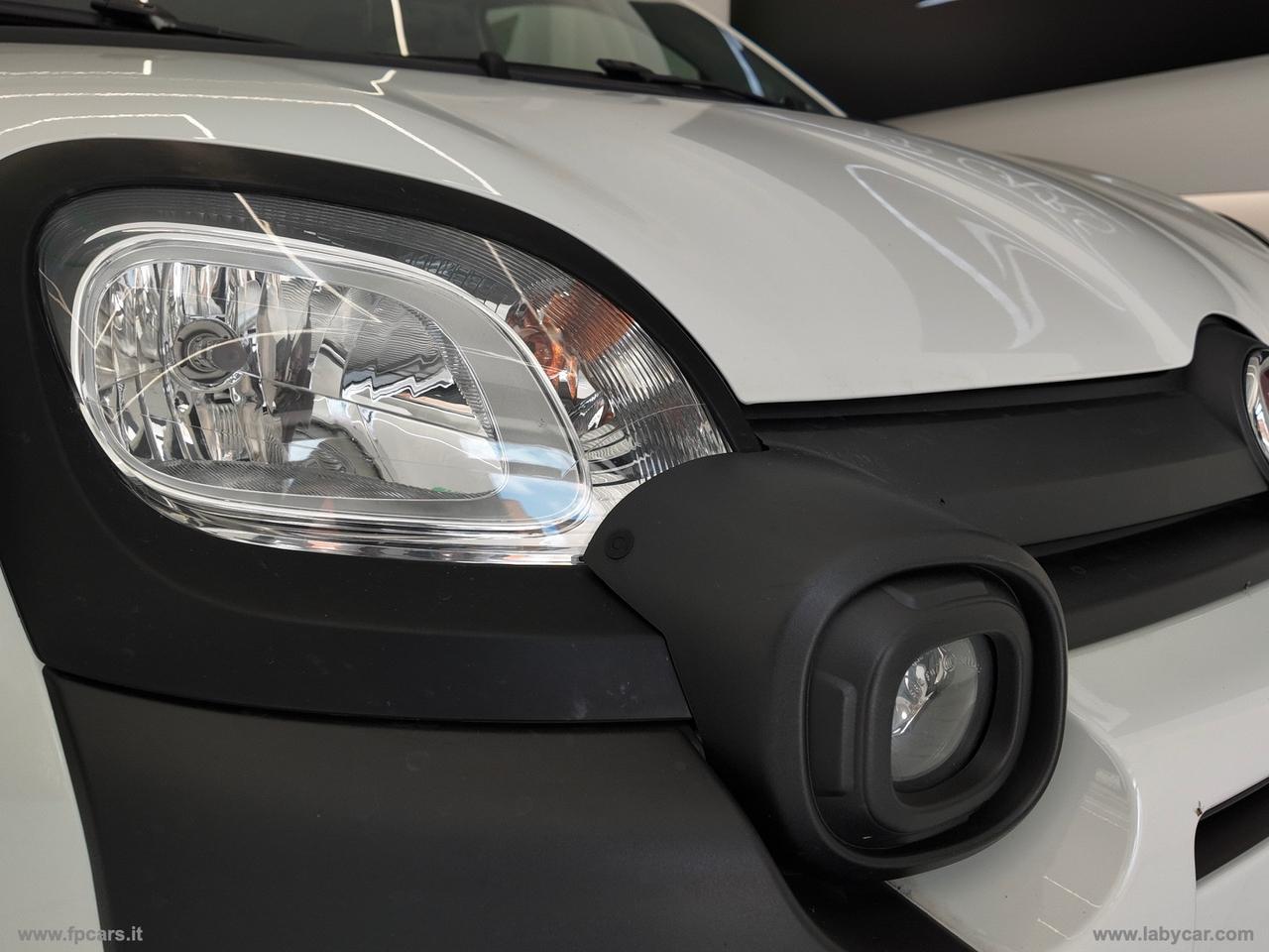 FIAT Panda CITY Cross 1.0 FireFly S&S Hybrid