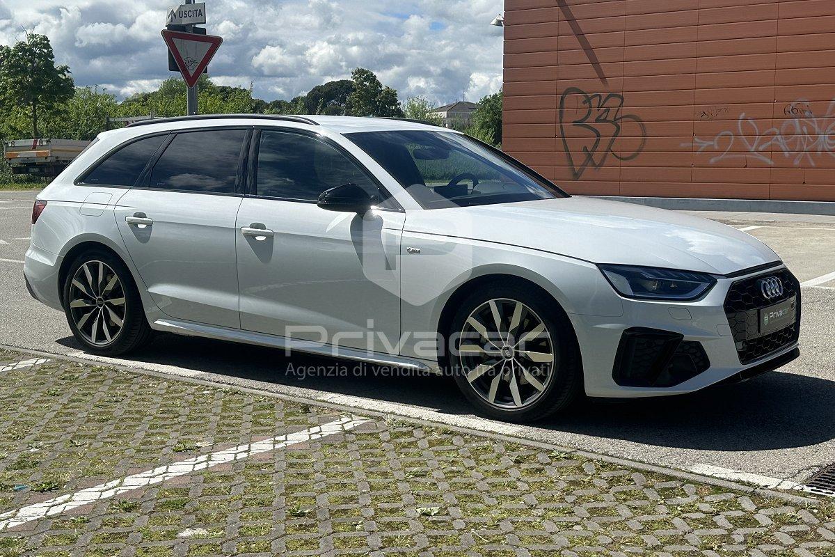 AUDI A4 Avant 40 TDI quattro S tronic S line edition