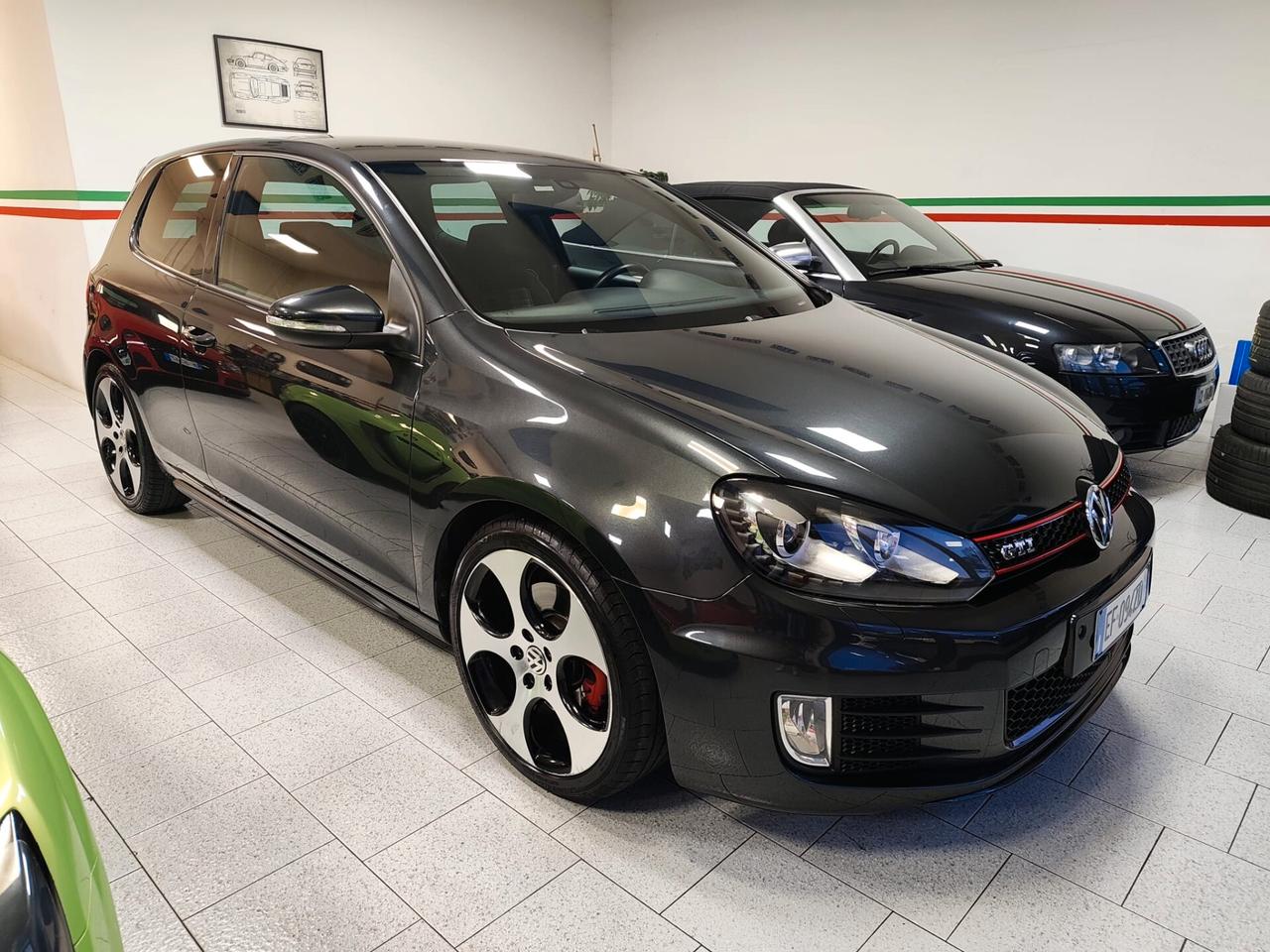 Volkswagen Golf GTI UNICO PROPRIETARIO