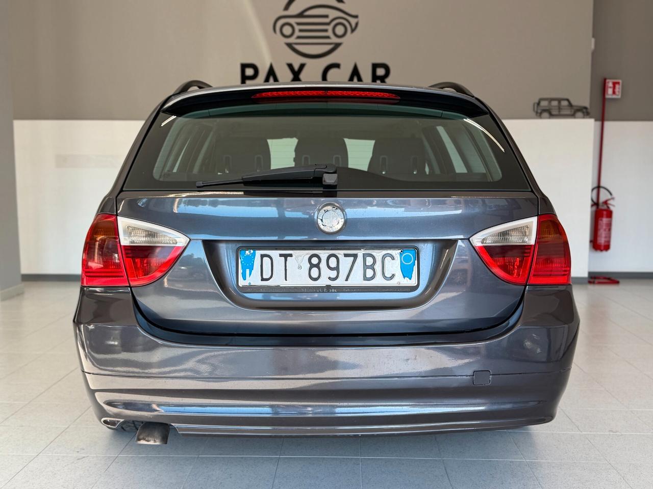BMW 318d 2.0 DIESEL Touring Attiva