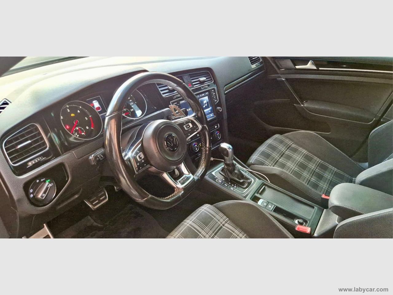 VOLKSWAGEN Golf GTD 2.0 TDI DSG 5p. BMT