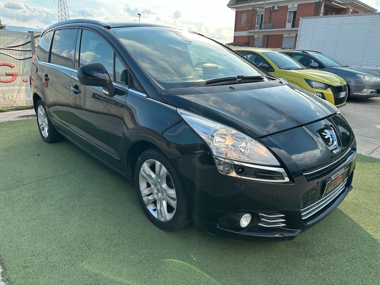 Peugeot 5008 1.6HDI*7 POSTI*111CV*TETTO PANORAMICO*