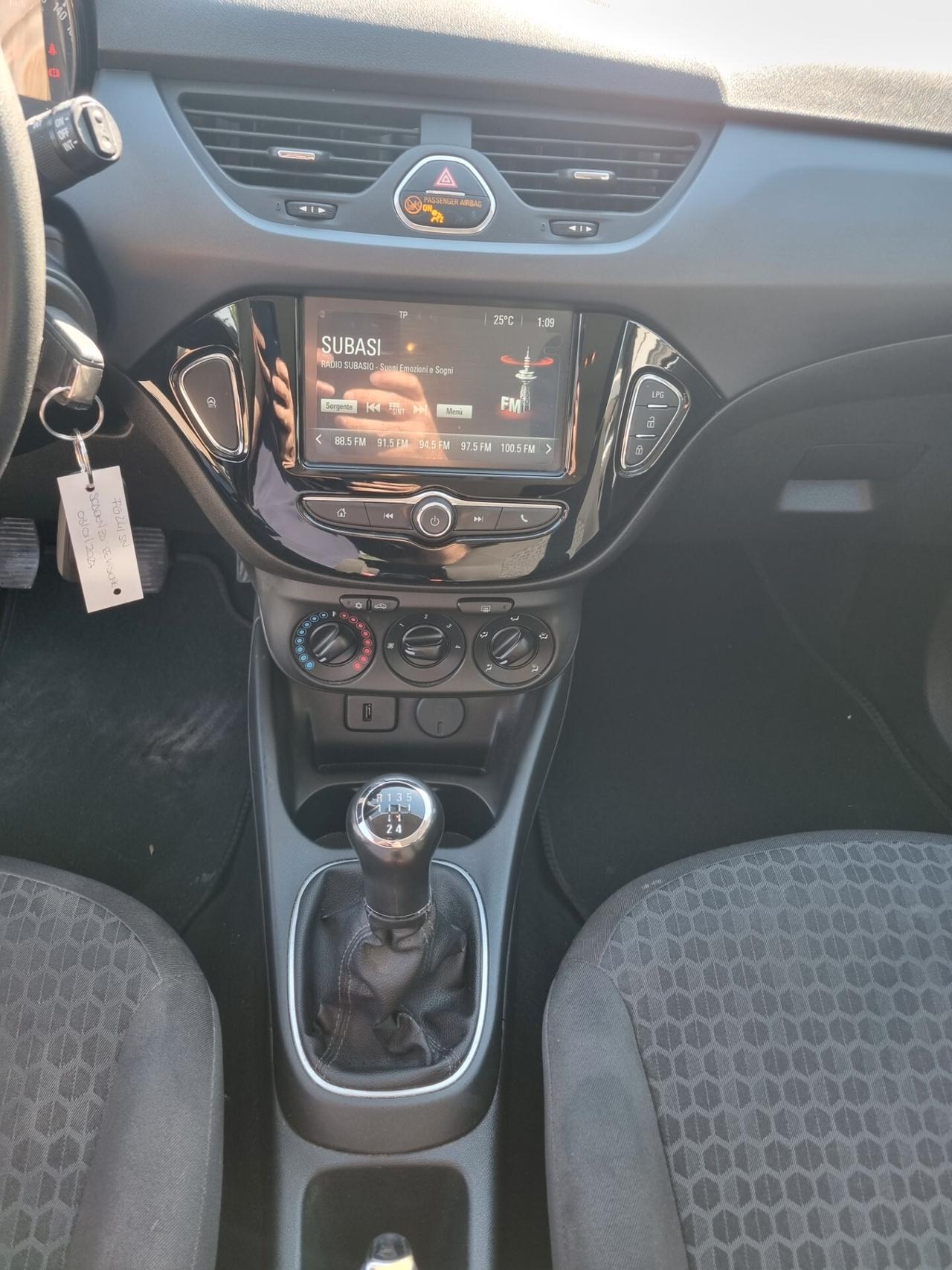 Opel Corsa 1.4 90CV GPL Tech 5 porte Innovation