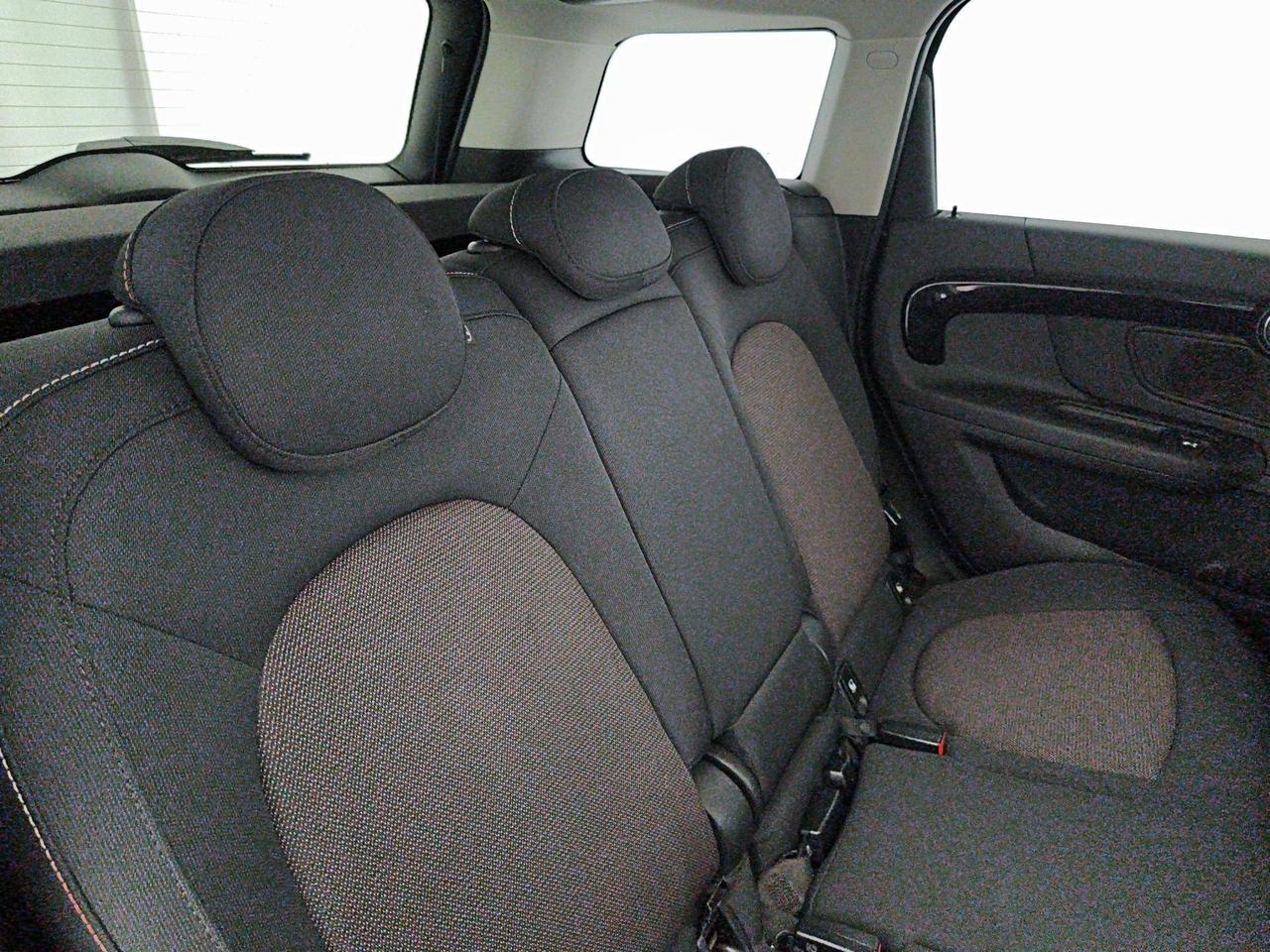 MINI Countryman Cooper Essential