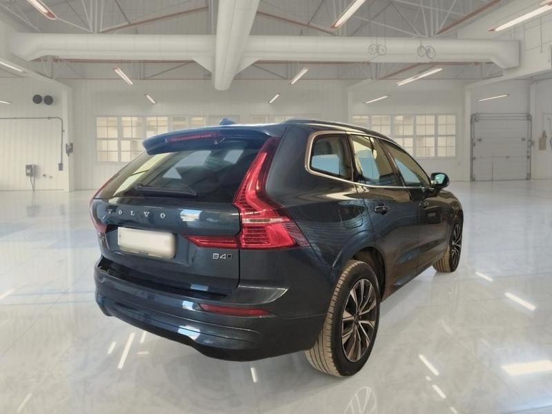 VOLVO XC60 B4 D AWD AUTOMATICO CORE SUV