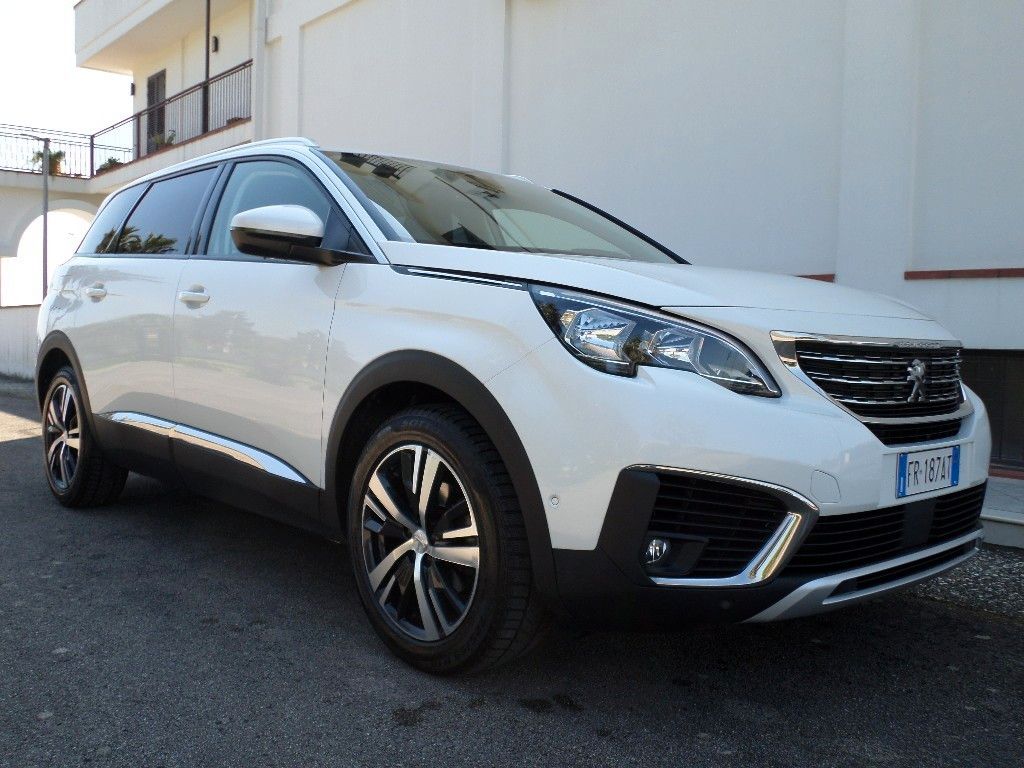 PEUGEOT 5008 ALLURE 7POSTI GANCIO TRAINO