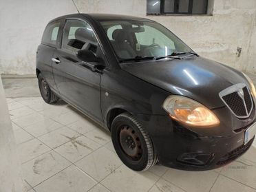 Lancia Ypsilon Ypsilon 1.2 Versus
