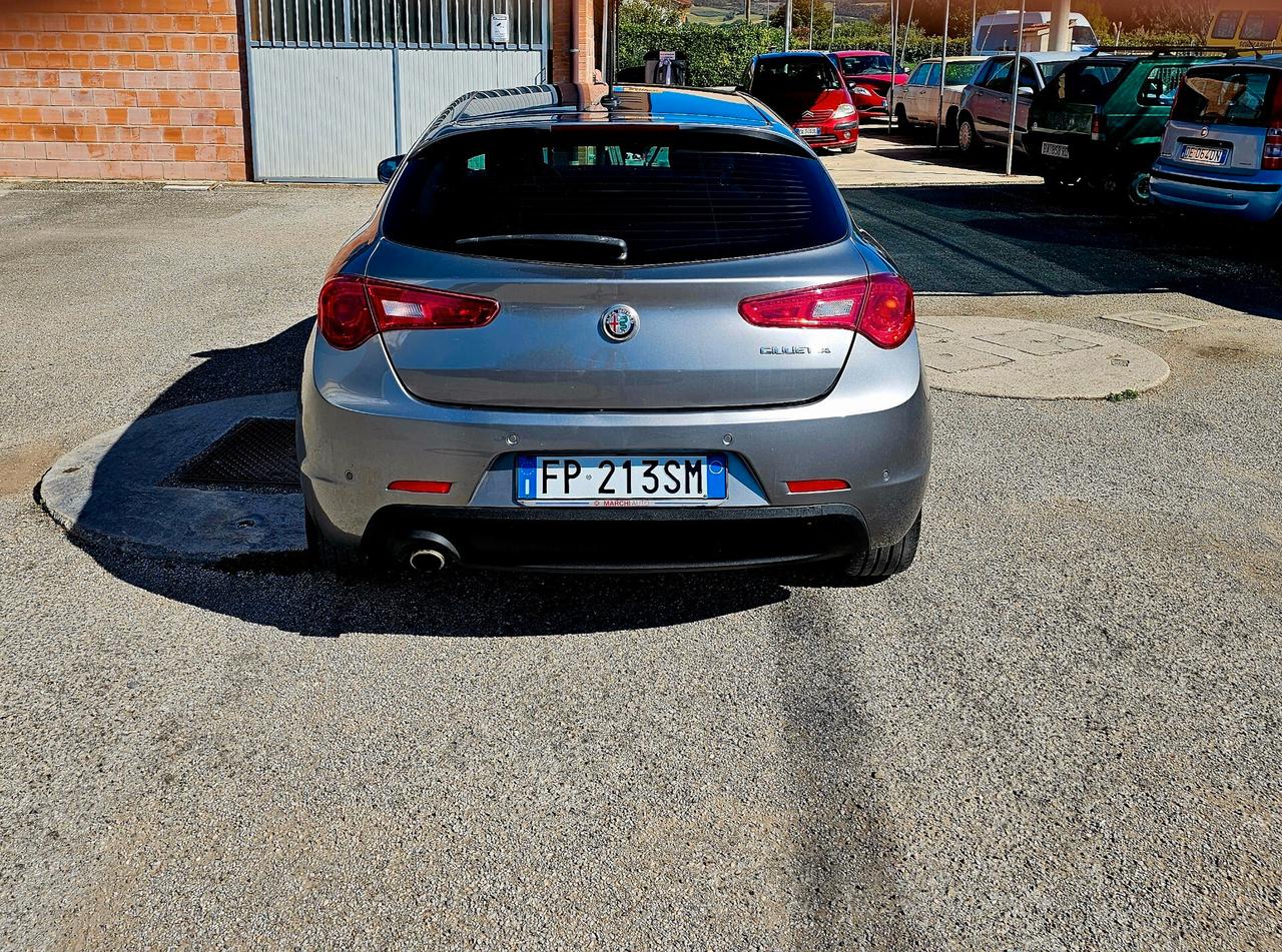 Alfa Romeo Giulietta 1.4 Turbo 120 CV GPL Super