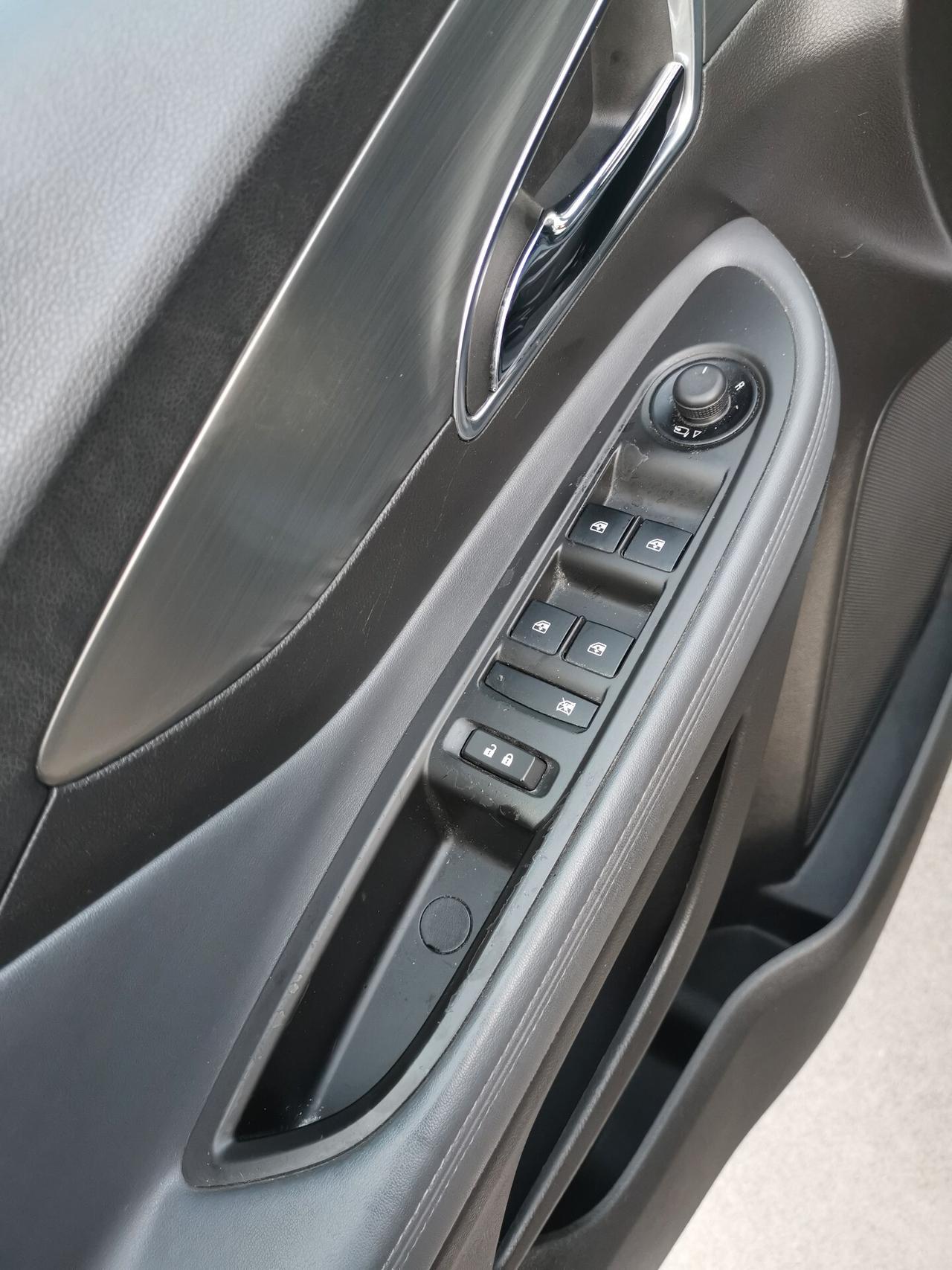 Opel Mokka 1.6 GPL 115V Cosmo