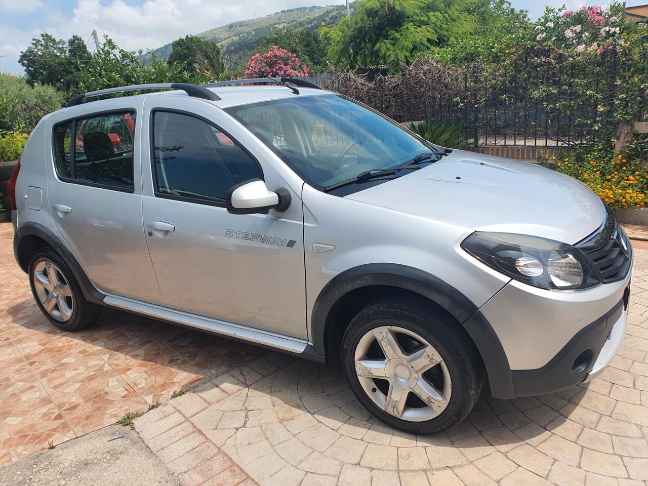 Dacia Sandero Stepway 1.5 dCi 90CV neopatentati