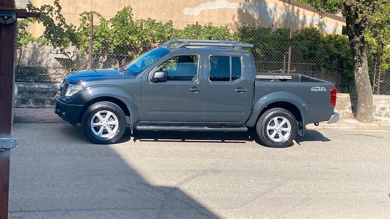 Nissan Navara 2.5 dCi 4 porte Double Cab XE