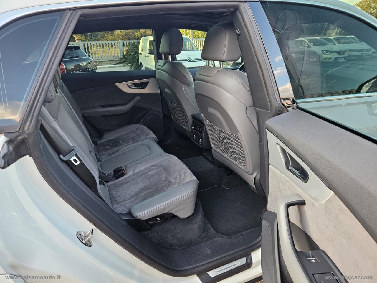 AUDI Q8 45 TDI S-LINE TETTO APRIBILE