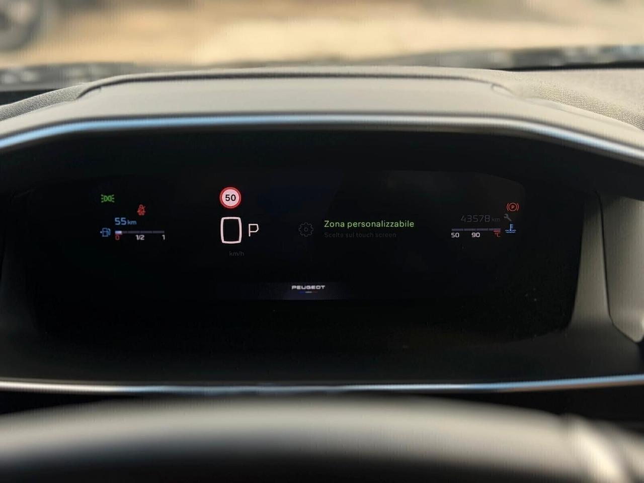 Peugeot 2008 PureTech 130 S&S EAT8 GT