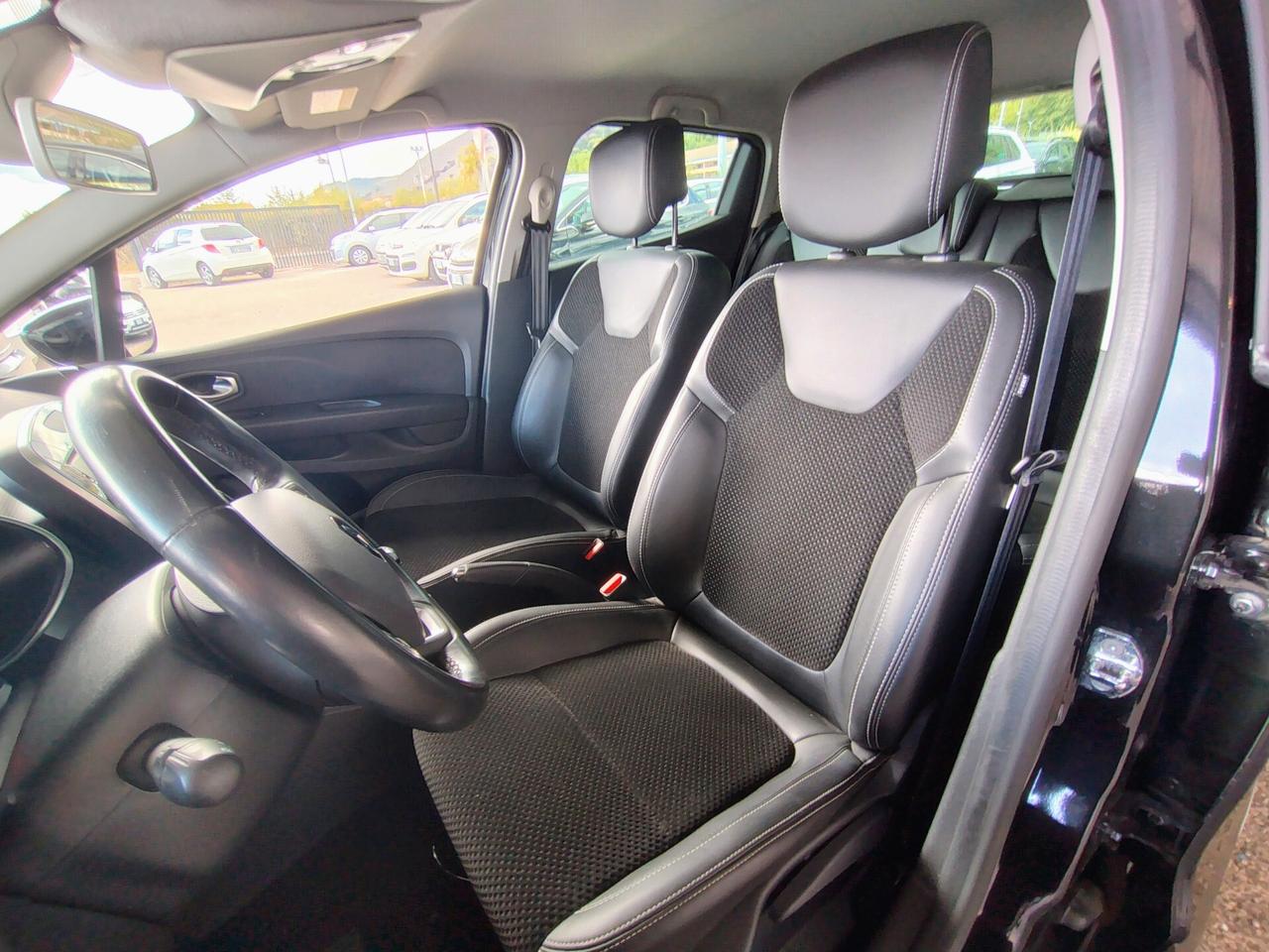 Renault Clio TCe 12V 90 CV 5 porte Moschino Life