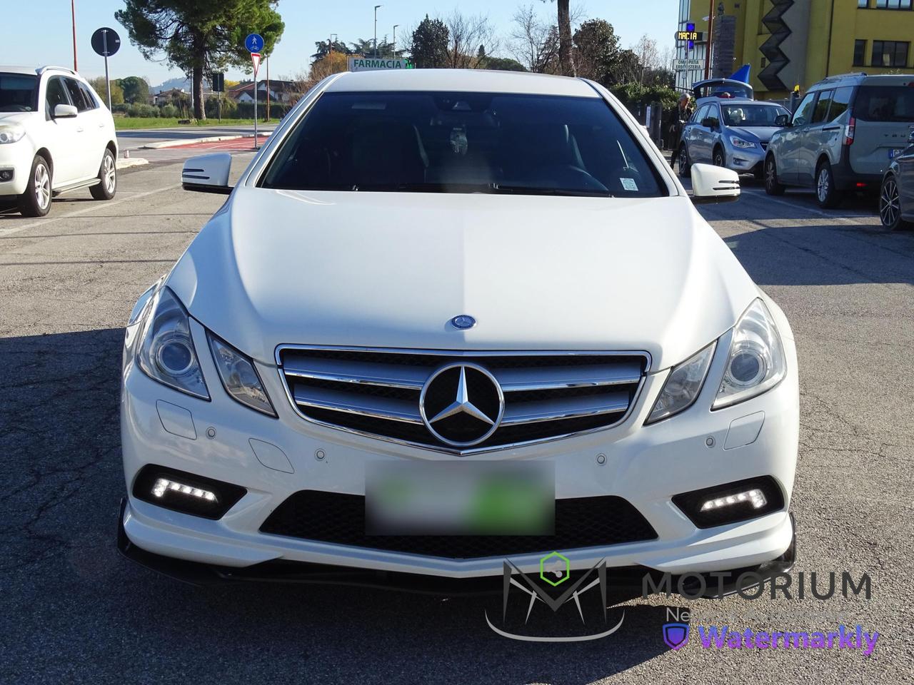 Mercedes-Benz E 220 CDI Coupé BlueEFFICIENCY Avantgarde