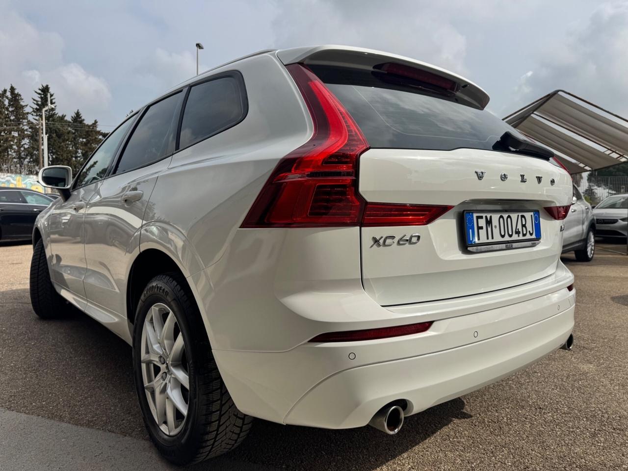Volvo XC 60 XC60 D4 Geartronic Kinetic Motore 0km