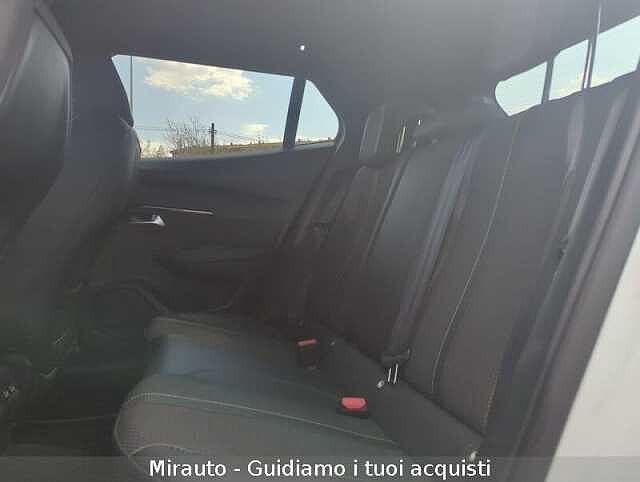 Peugeot 2008 2008 PureTech 130 S&S GT