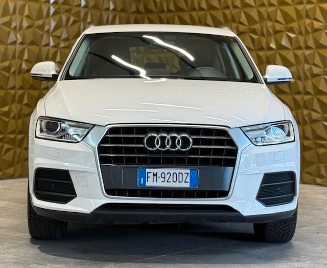 Audi Q3 2.0 TDI 120 CV Design
