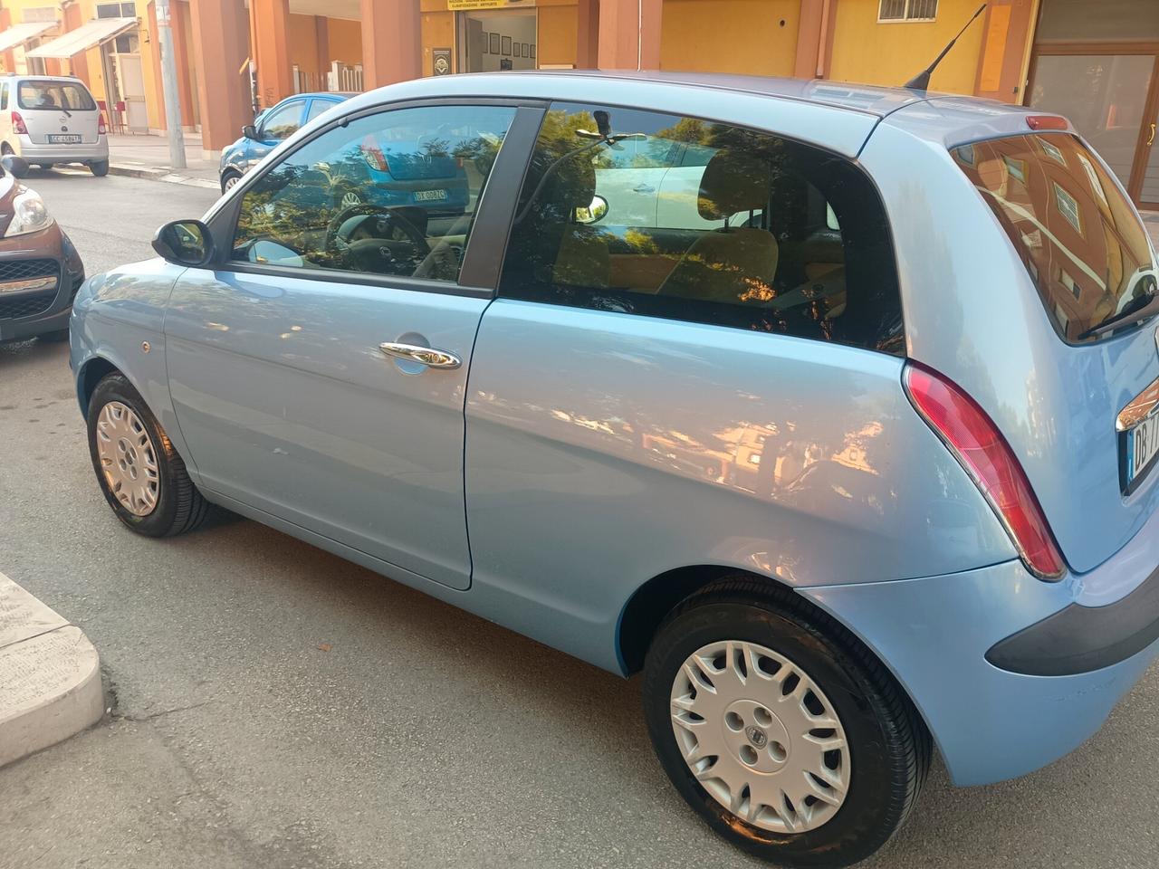 Lancia Ypsilon 1.3 Multijet 16V Argento