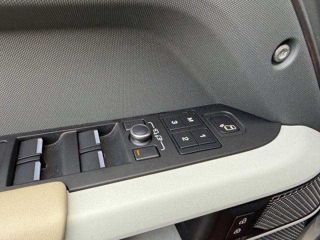 LAND ROVER Defender 110 3.0D I6 250 CV AWD Auto X-Dynamic HSE