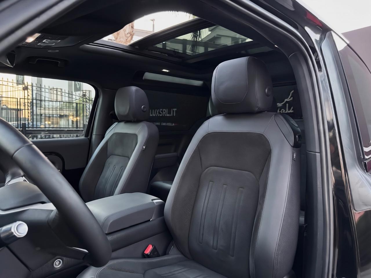 Land Rover Defender 90 3.0d i6 X-Dynamic 200CV TETTO