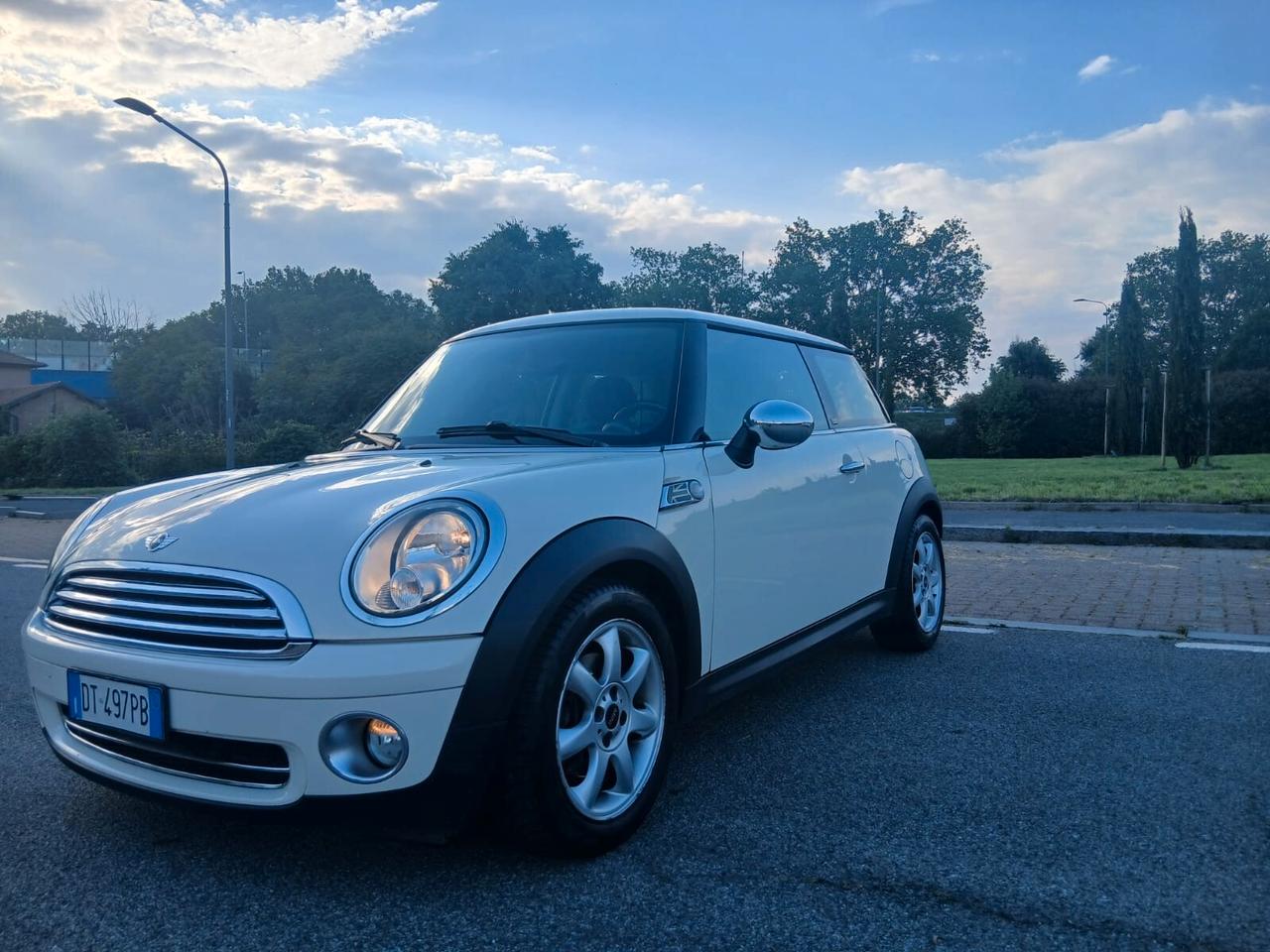 Mini 1.4 16V One Chili