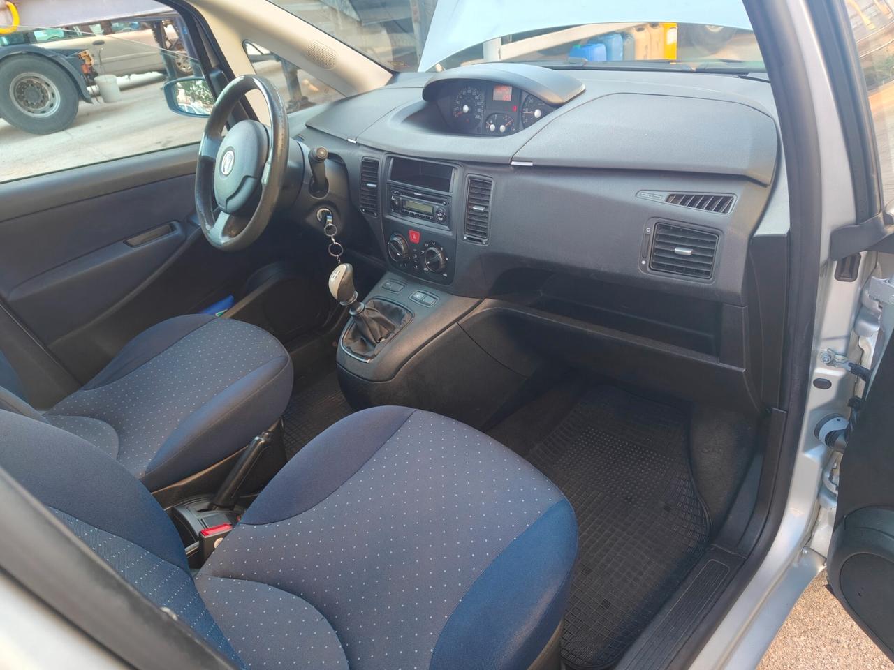 Fiat Idea 1.4 BlackEnergy GPL