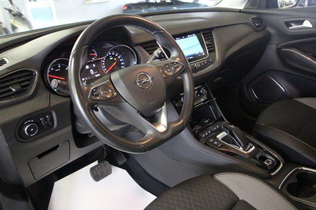 OPEL Grandland 1.6 PHEV aut. FWD Business Elegance