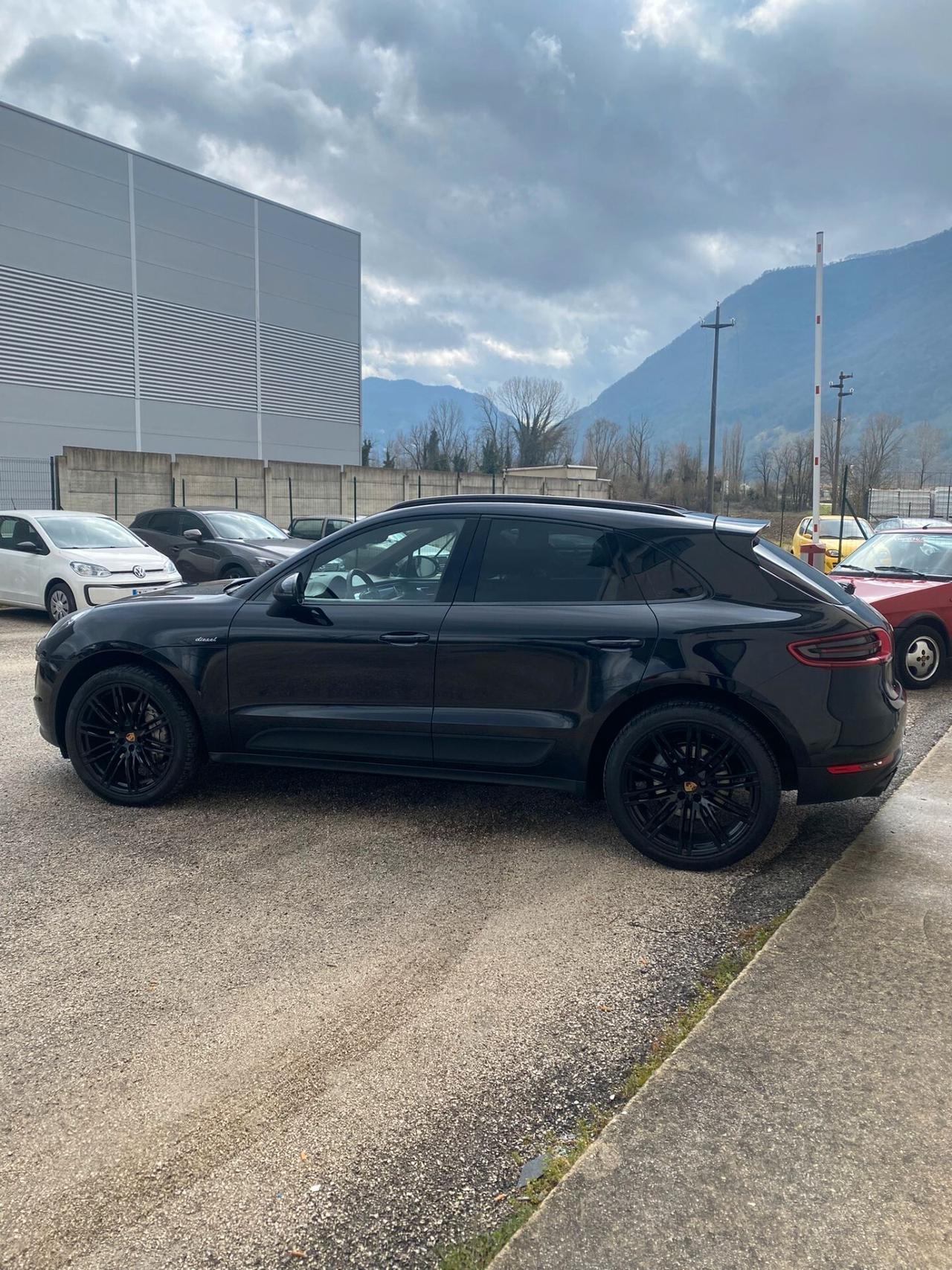 Porsche Macan s