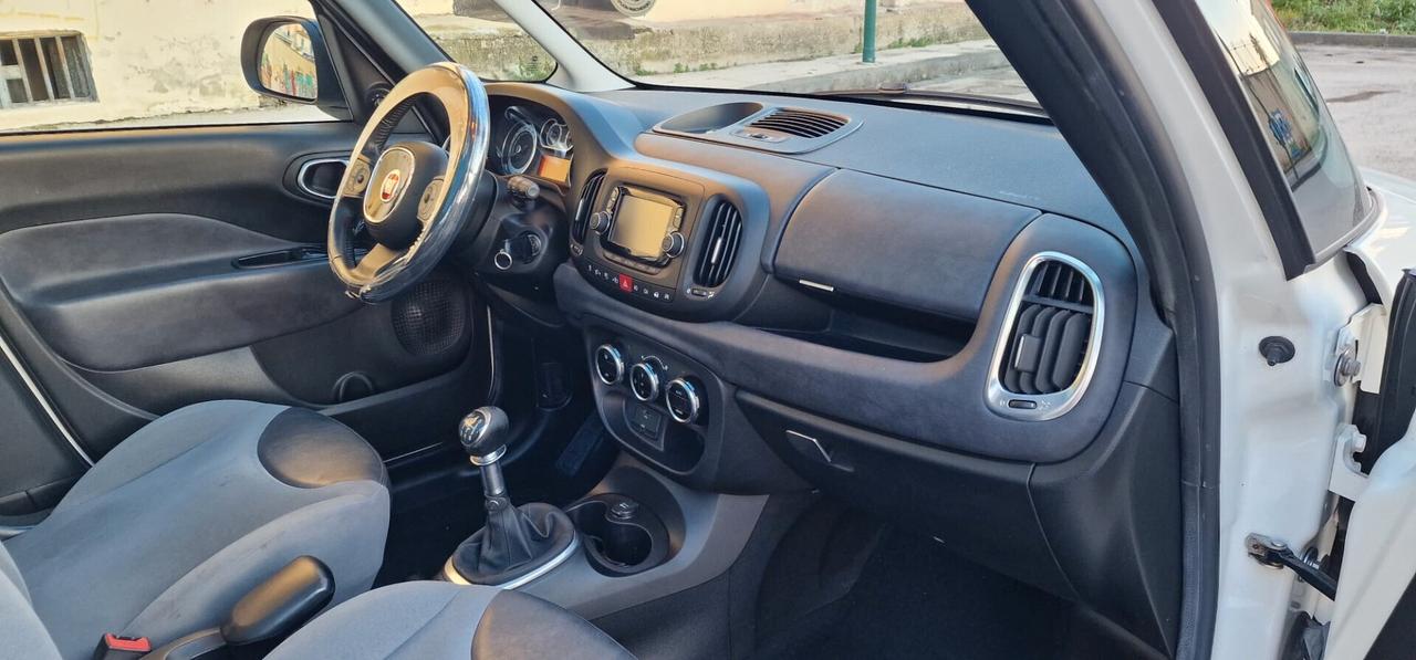 Fiat 500L 1.6 Multijet 120 CV Lounge Panoramic Edition