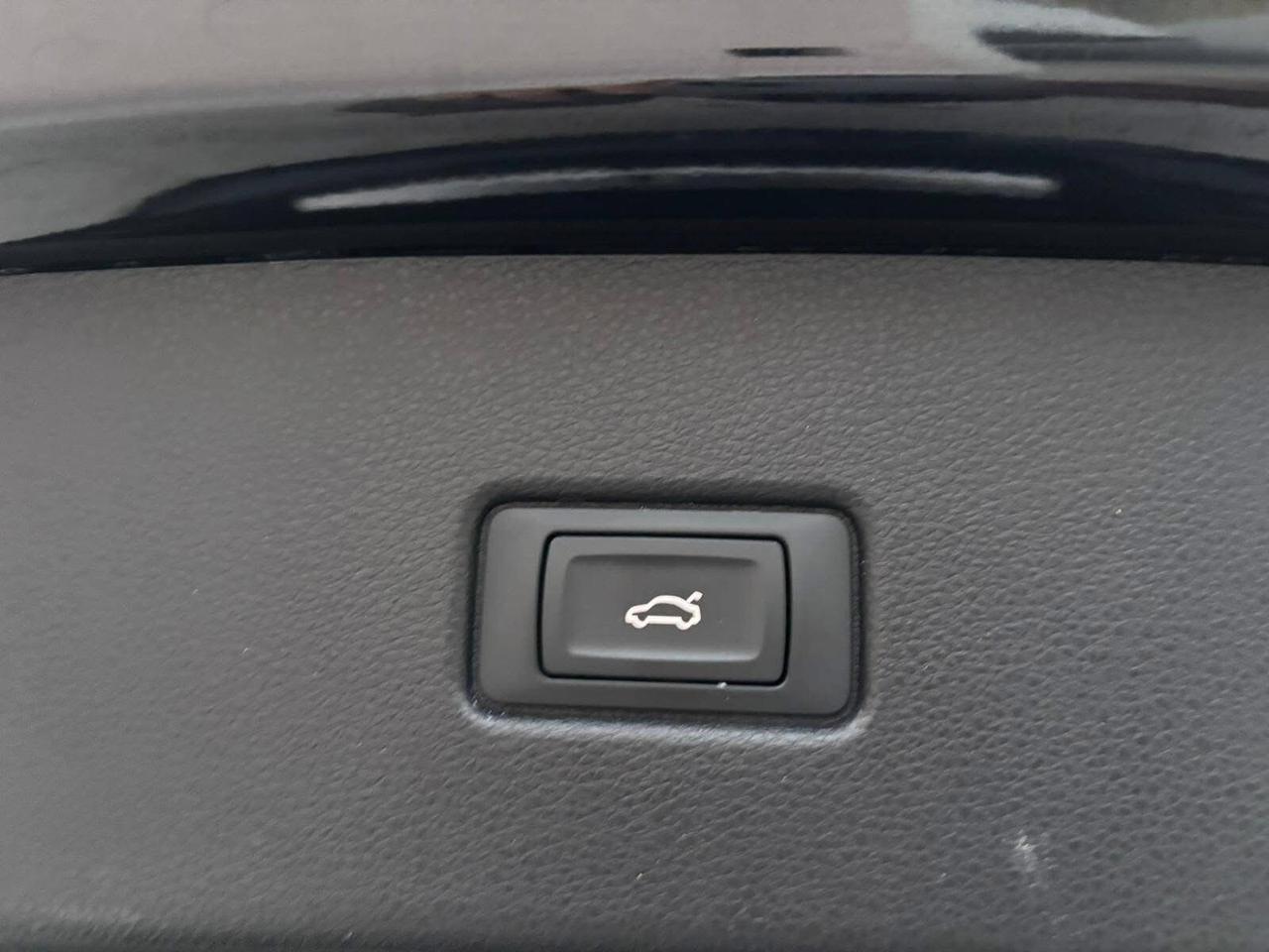 Audi Q5 2,.0 204 Cv TDI SportBack S line '^^'