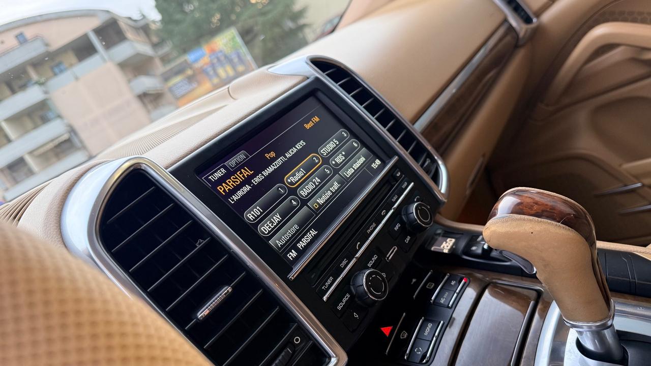 Porsche Cayenne 3.0 Diesel perfetta