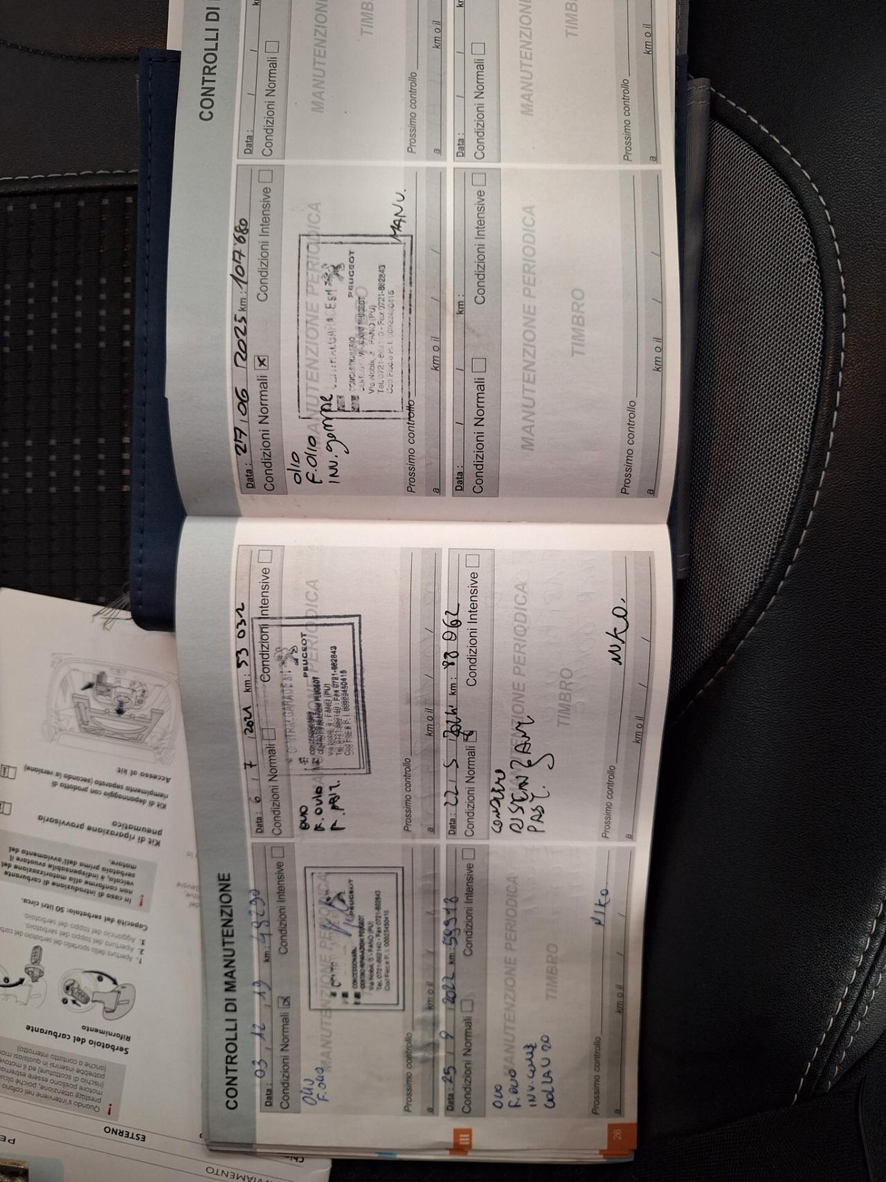 Peugeot 2008 BlueHDi 100 GT Line UNICAPROPIETARIA KM CERTIFICATI NAVI PELLE €6B